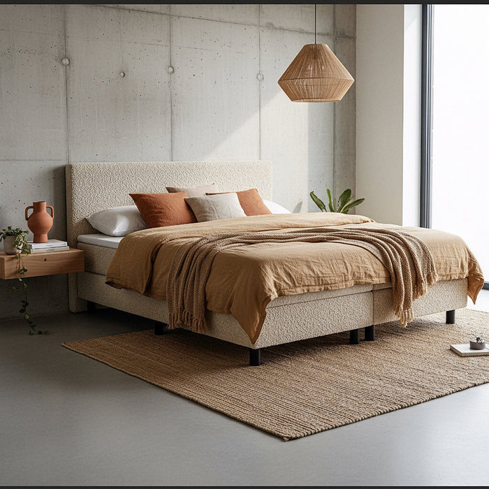 Boxspring Teddy Look